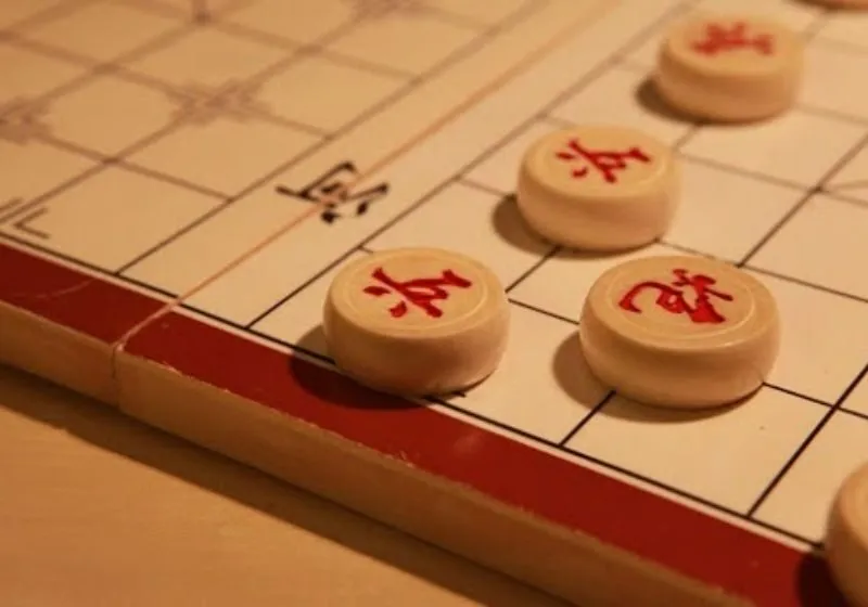 con sĩ trong cờ tướng đi như thế nào