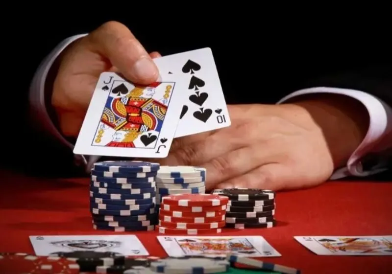 Flush poker