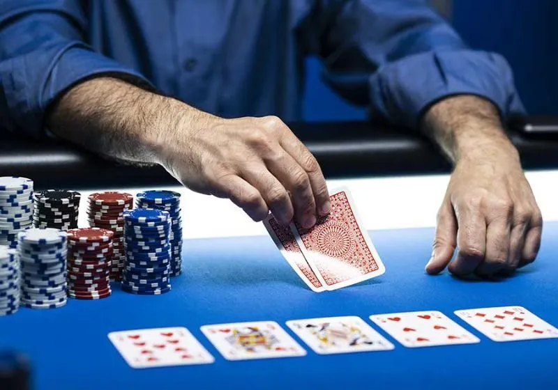 Thứ tự bài poker